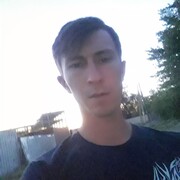 Андрей 25 лет (Рак) Сарканд