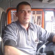 Начать знакомство с пользователем Петр 38 лет (Водолей) в Покровске