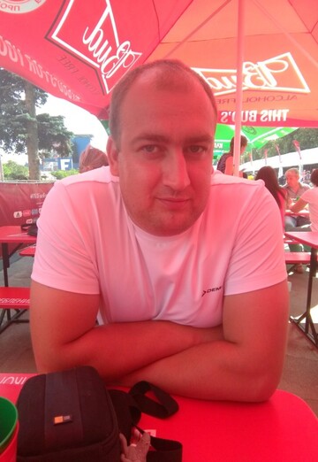 Моя фотография - Виктор, 34 из Львовский (@viktor207704)
