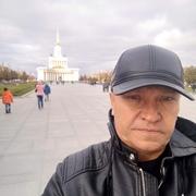 Михаил, 59, Михнево