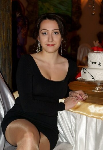 Ma photo - Irina, 34 de Littérature (@irina8162645)