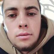 Владислав, 22, Уссурийск