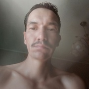 Александр, 42, Калининград