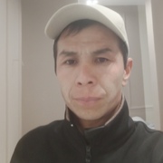 Миша, 31, Москва