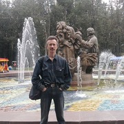 aleksej, 50, Шимск