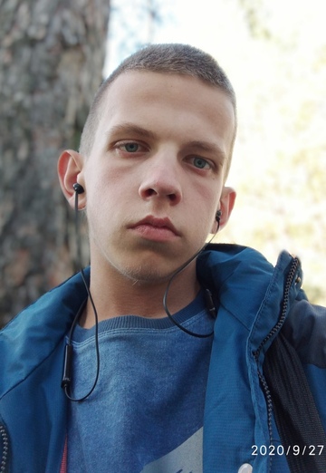 Моя фотография - Антон, 21 из Лесной (@anton183381)