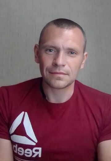 La mia foto - Artyom, 40 di Vladimir (@tuha28)