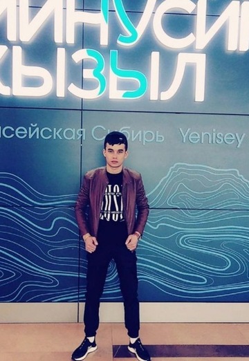 Моя фотография - Husrav, 26 из Ташкент (@husrav271)