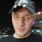 Роман, 24, Москва