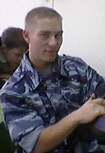 Моя фотография - Александр, 34 из Большеустьикинское (@andrey8158061)