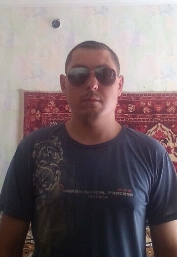 Mi foto- Igor, 35 de Budyonnovsk (@igor383067)