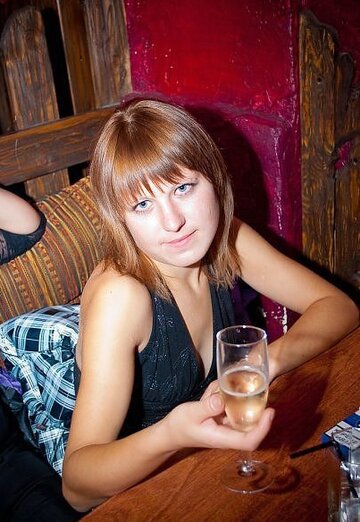 Mein Foto - Oksana, 34 aus Slanzy (@oksana77315)