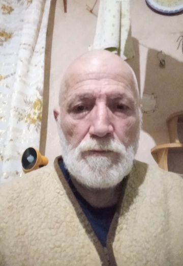 La mia foto - Omar, 65 di Machačkala (@omar4162)