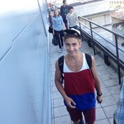 Артем, 24, Санкт-Петербург