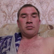 Александр, 37, Далматово
