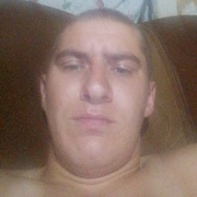 Иван, 25, Усть-Донецкий