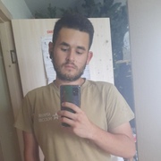 Артём, 19, Екатеринбург