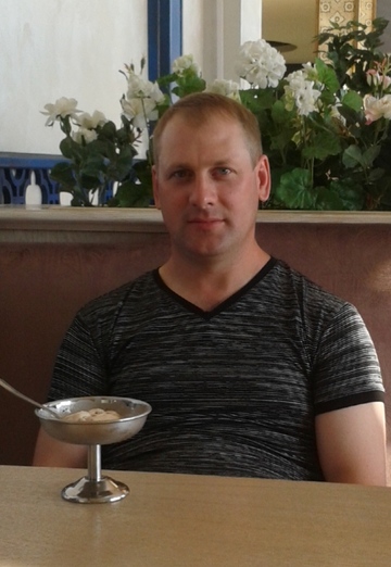 La mia foto - Oleg, 45 di Pavlodar (@oleg139027)