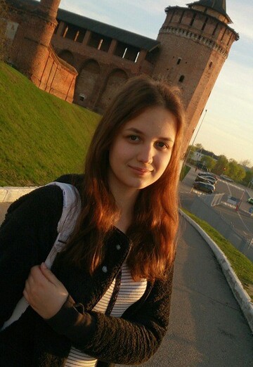 La mia foto - Alyona, 27 di Jevpatorija (@alena8213084)
