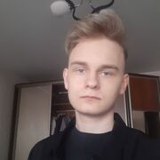 Максим, 20, Москва