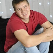 Александр, 31, Губаха