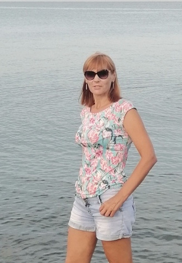 La mia foto - Elena, 52 di Kamensk-Ural'skij (@elena250016)