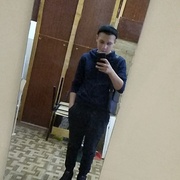 Данил, 18, Топки