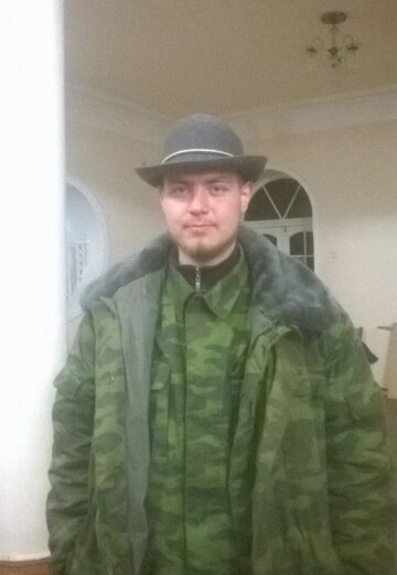 Моя фотография - Эдуард, 28 из Шахтерск (@eduard11448)