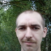 Михаил, 34, Родники (Ивановская обл.)