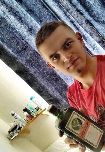 Моя фотография - Andriy, 31 из Тренчин (@andriy2221)