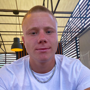 Иван, 19, Красноярск
