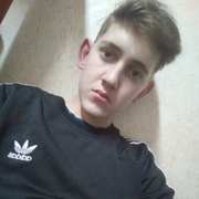 Евгений, 18, Тара