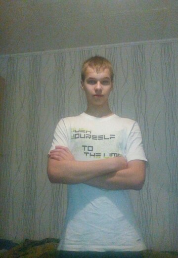 Моя фотография - Дмитрий, 28 из Челябинск (@dmitriy7545038)