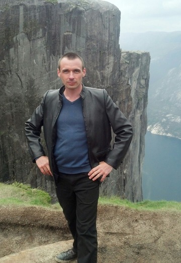 Моя фотография - Валерий, 41 из Киев (@valeriy42516)