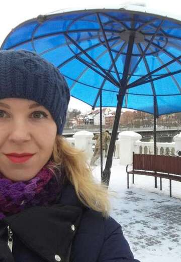 Minha foto - Larisa, 35 de Khmelnytskyi (@lora-shumaher)