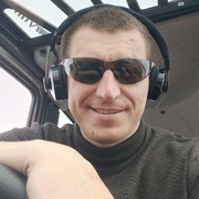 Иван, 30, Москва