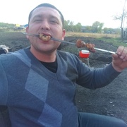 Максим, 38, Черниговка