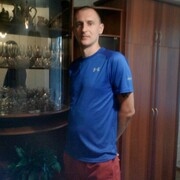 виктор, 37, Новосмолинский