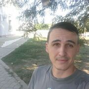 Валера, 33, Кущевская
