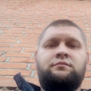 Андрей 32 года (Водолей) хочет познакомиться в Новом Уренгое