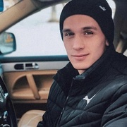 Андрей, 22, Черниговка