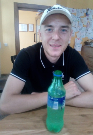 Моя фотография - Олег, 31 из Пинск (@oleg204011)