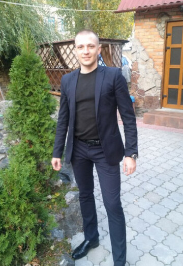 Моя фотография - Максим, 35 из Черновцы (@maksim252442)