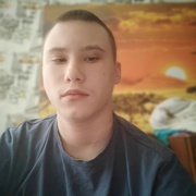 Данил Сологубов, 18, Спасск-Дальний