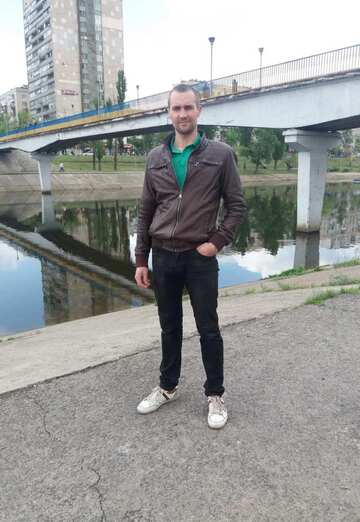 Моя фотография - Александр, 36 из Гайворон (@aleksandr854457)