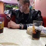 Влад, 27, Мирный (Саха)