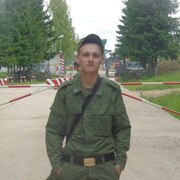 Максим, 28, Устюжна