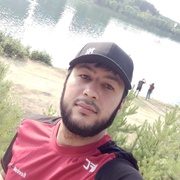 Алекс, 21, Арамиль
