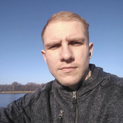 Александр, 30, Светлый (Калининградская обл.)