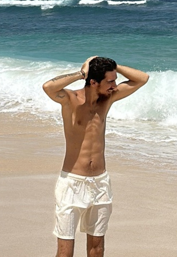 Emin (@emin0027) — my photo № 5